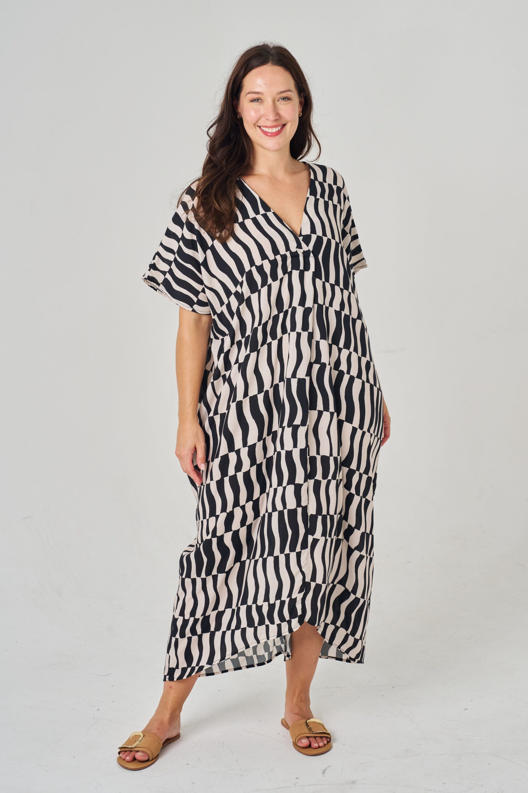 wholesale for clothes - 08/07/2024 - Francesca Kaftan